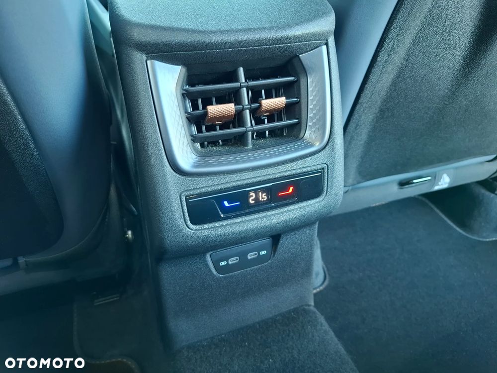 Cupra Terramar 1.5 eHybrid PHEV DSG - 34