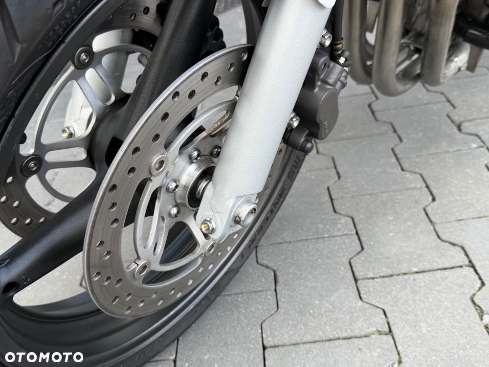 Honda Hornet - 36