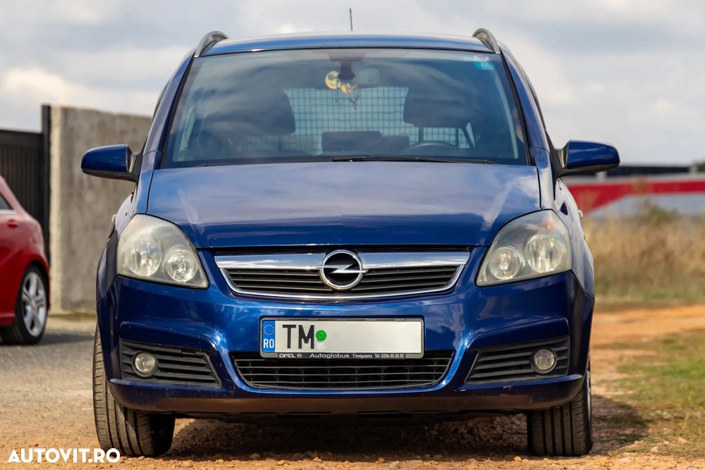 Opel Zafira 1.9 CDTI Cosmo - 2