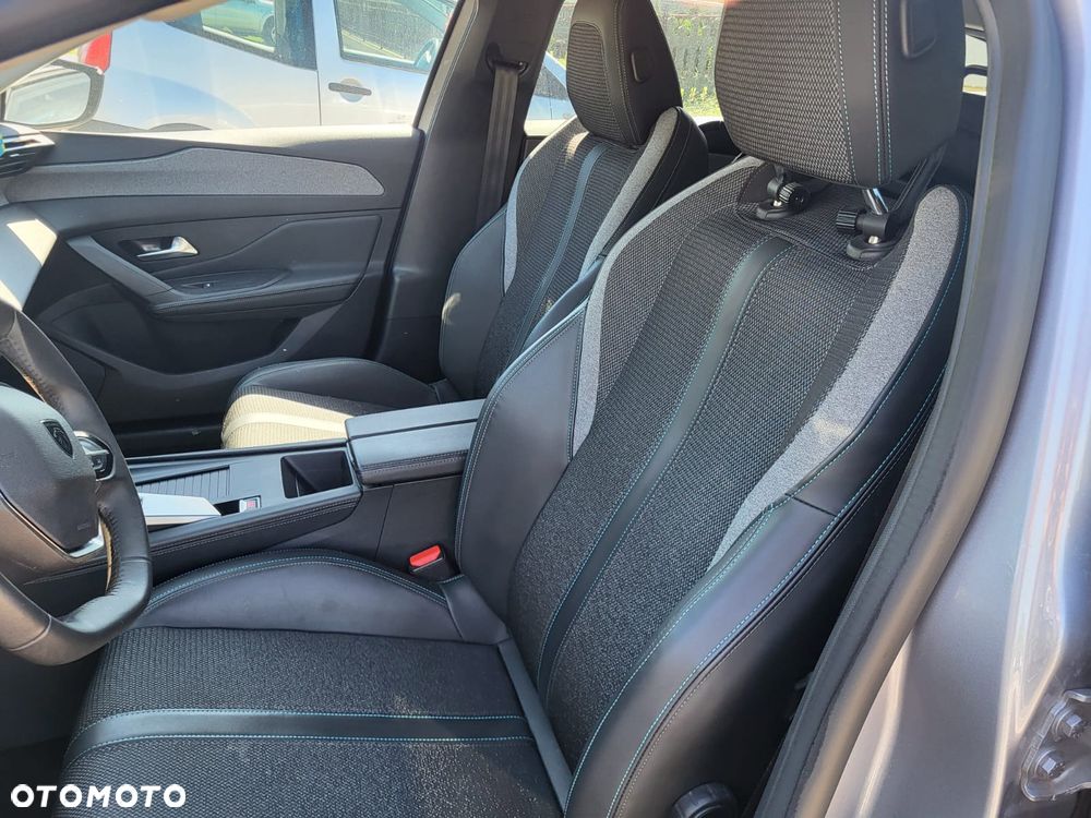 Peugeot 308 PureTech 130 GPF EAT8 Stop & Start Allure Business-Paket - 20