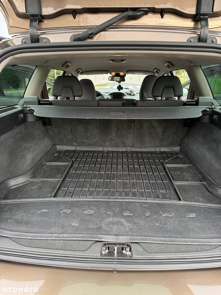 Volvo V70 - 16