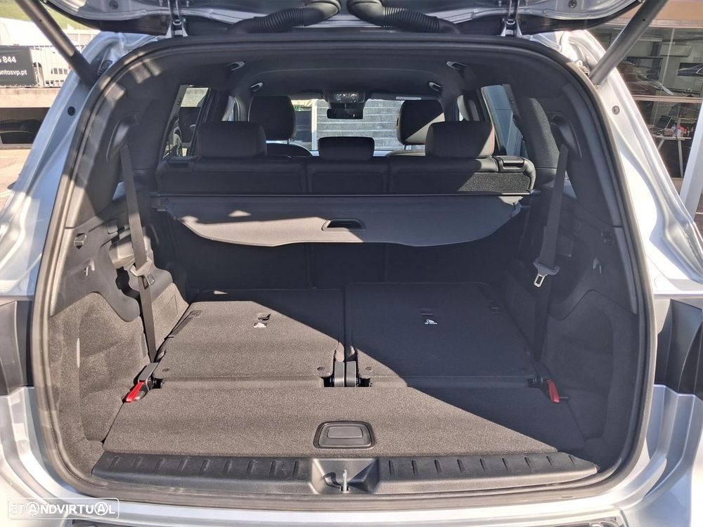 Mercedes-Benz EQB 250+ AMG Line - 14