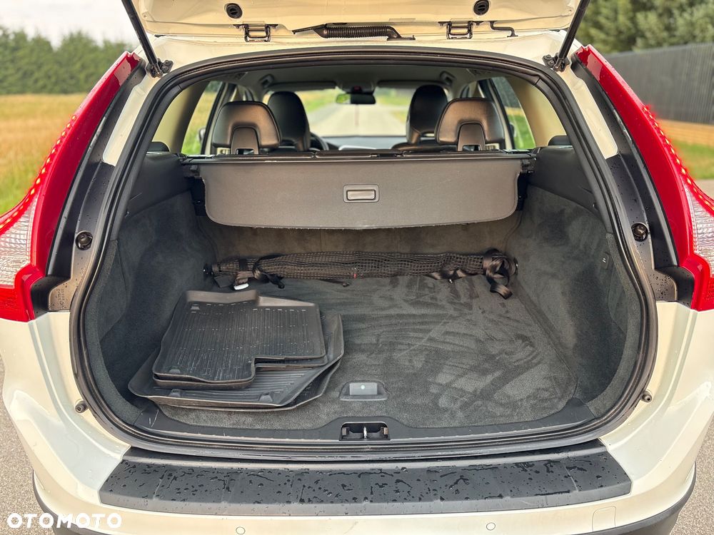 Volvo XC 60 - 29