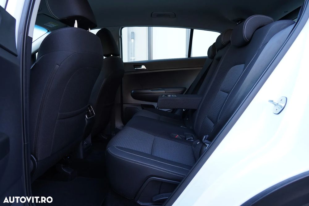 Kia Sportage 1.6 CRDI AWD DCT SPIRIT - 7