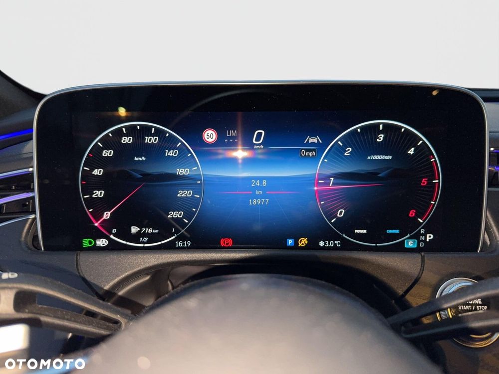 Mercedes-Benz Klasa E - 13