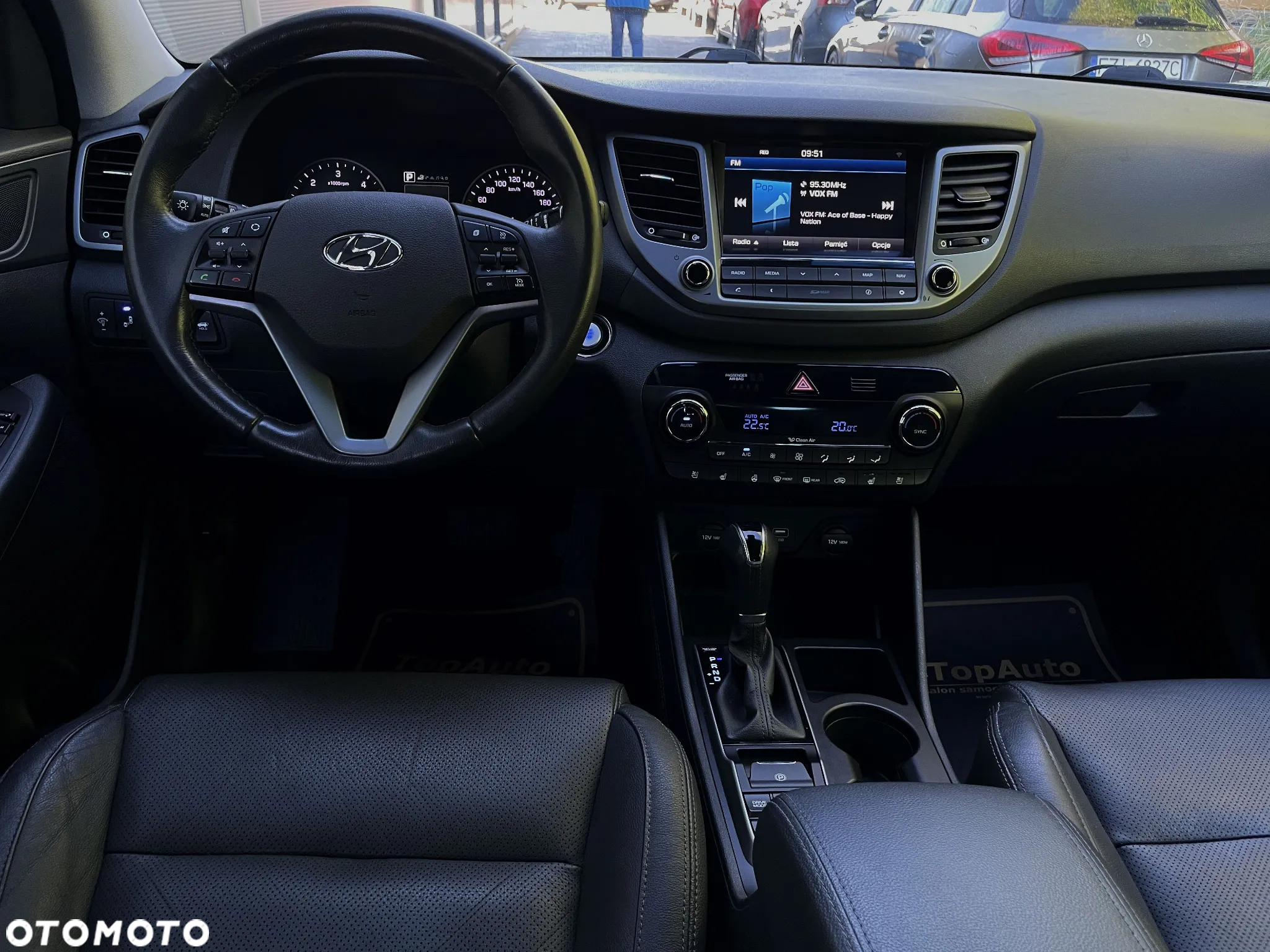 Hyundai Tucson 2.0 CRDi 4WD Automatik Premium - 35
