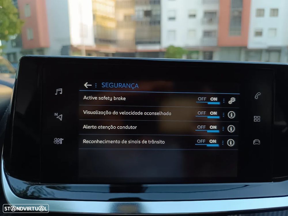 Peugeot 2008 1.2 PureTech Active - 50