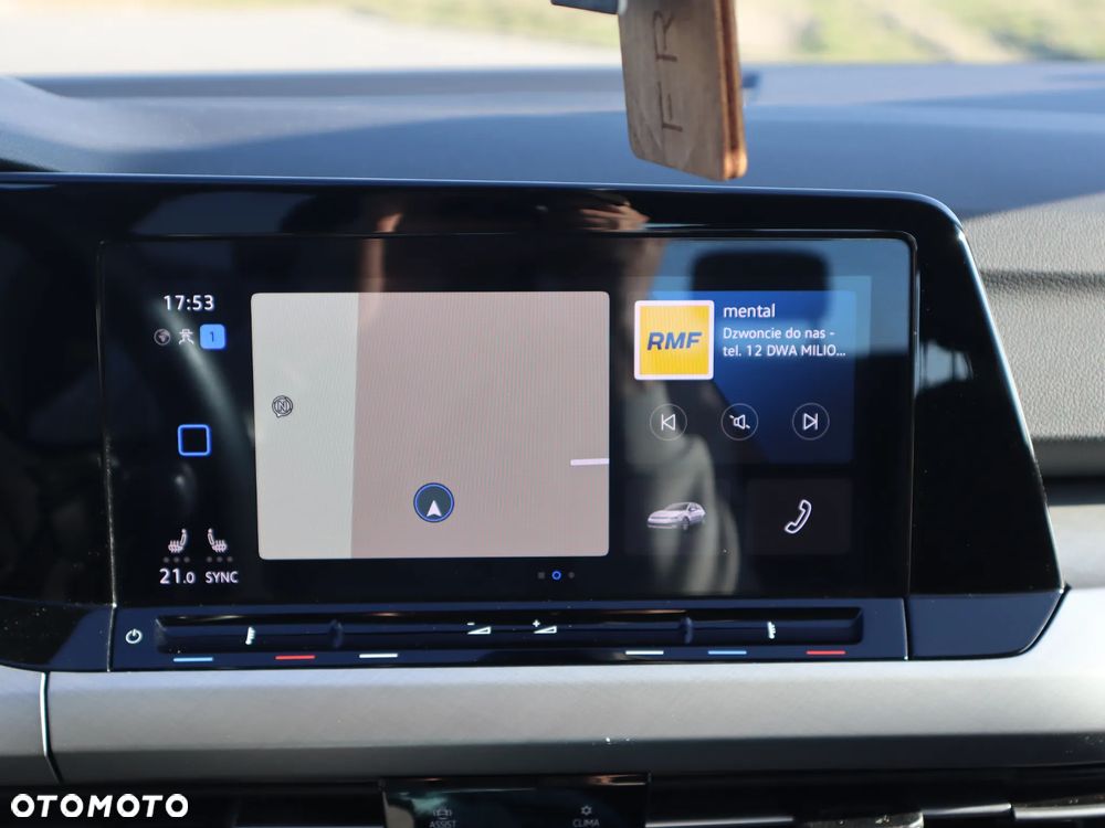 Volkswagen Golf - 19