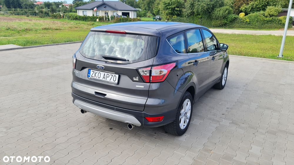 Ford Kuga - 3
