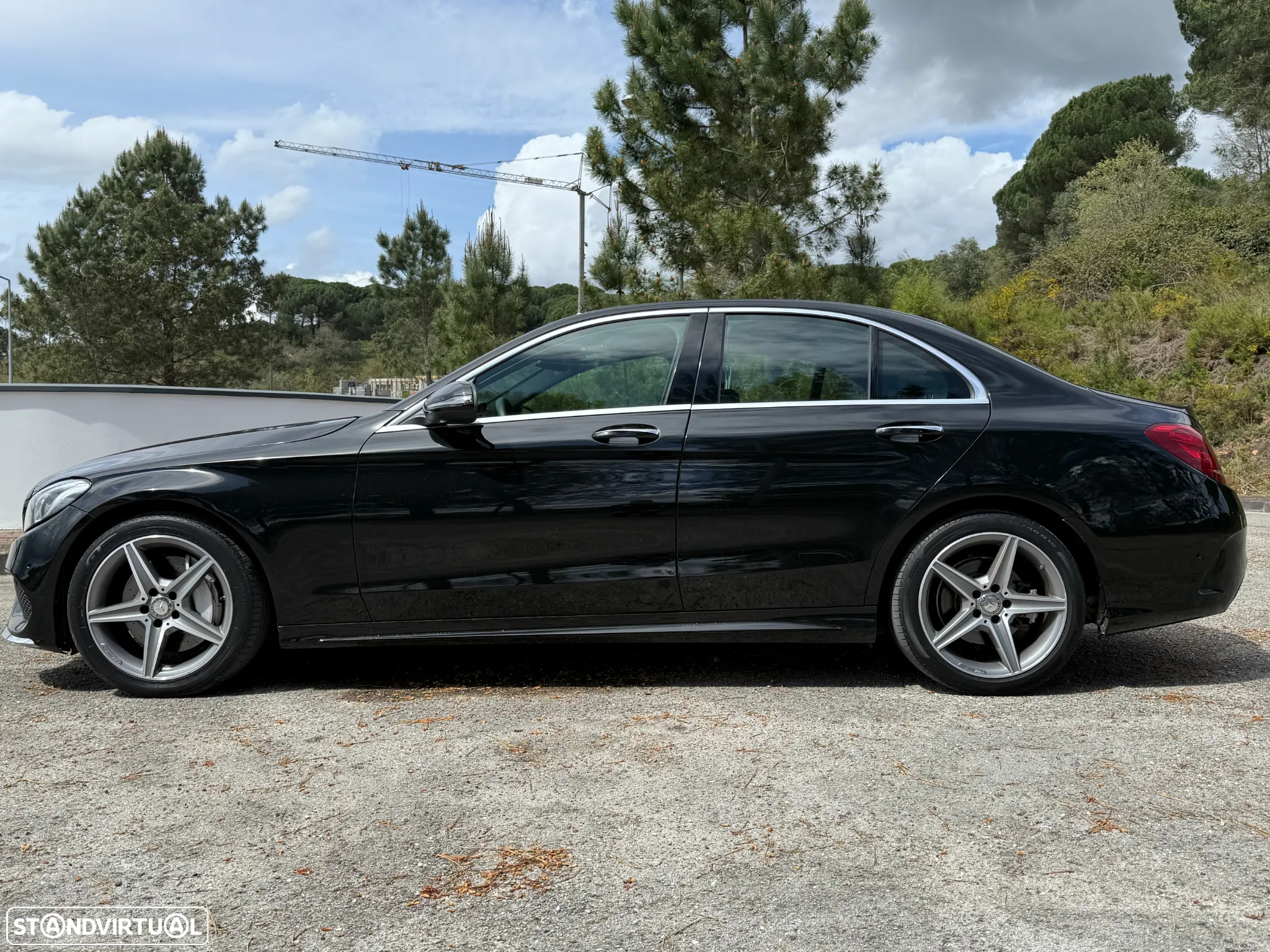 Mercedes-Benz C 300 h AMG Line - 14