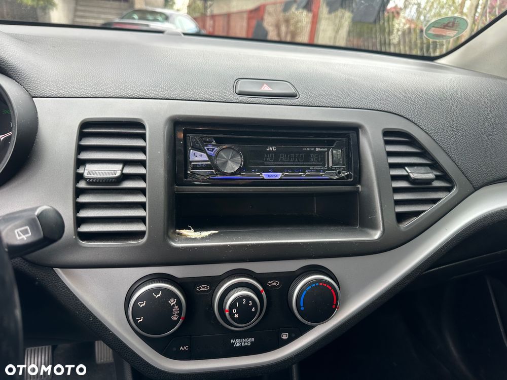 Kia Picanto 1.0 Attract - 11