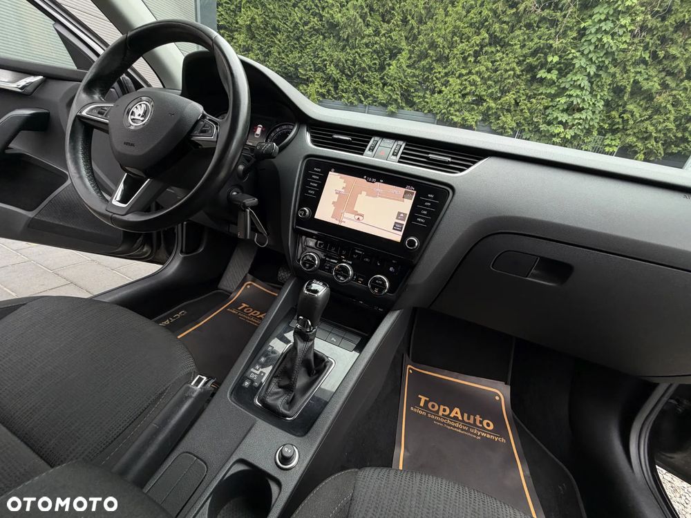 Skoda Octavia 2.0 TDI SCR Style DSG - 16