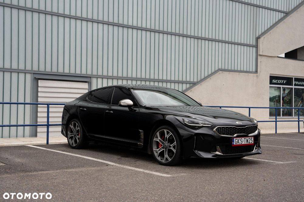 Kia Stinger - 5