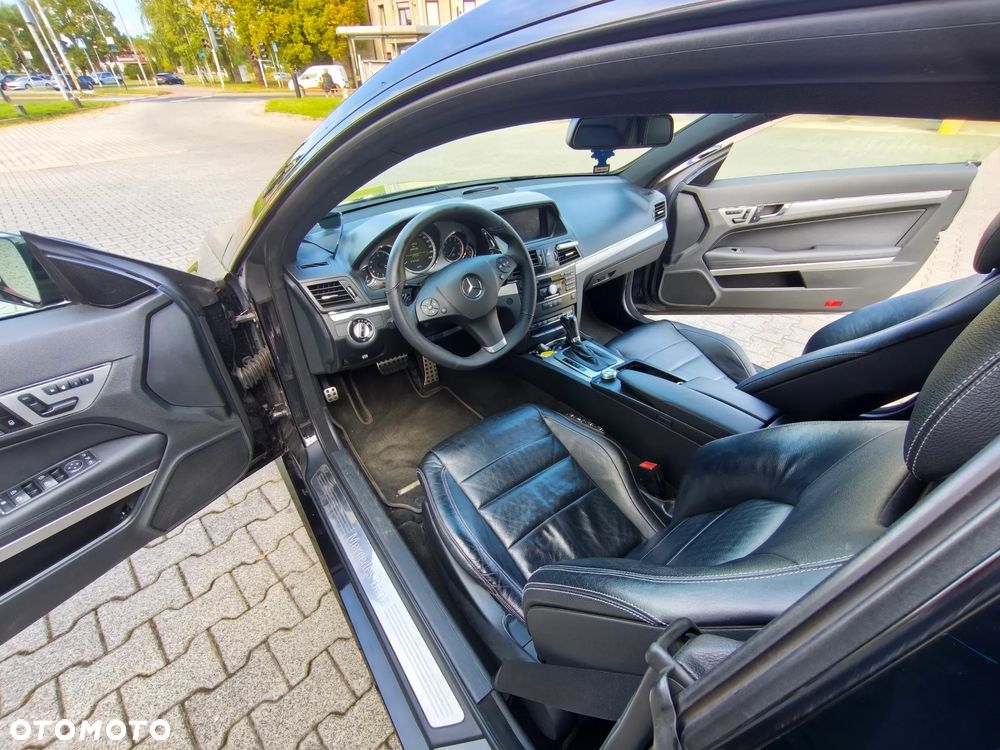 Mercedes-Benz Klasa E - 15