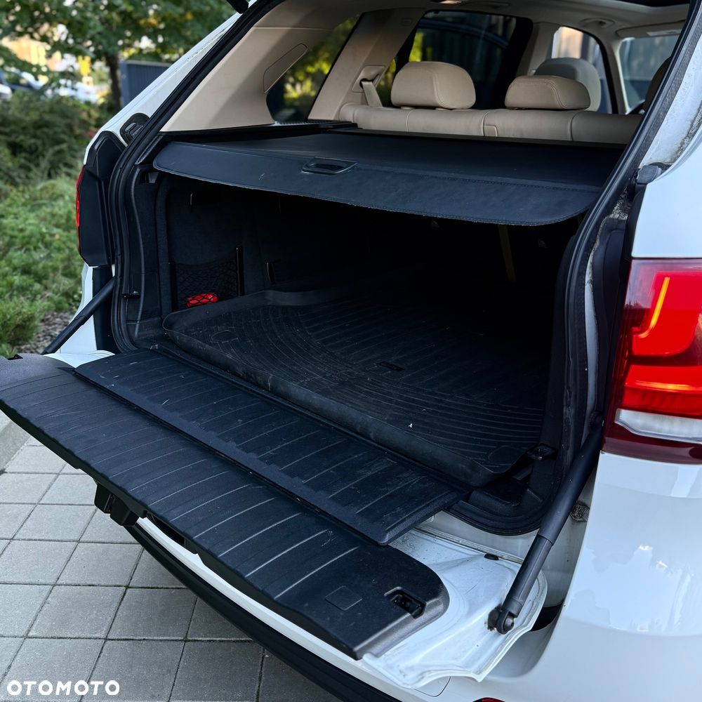 BMW X5 xDrive35i - 17