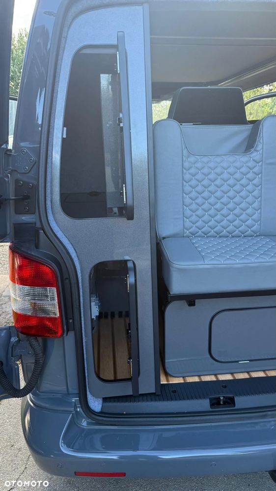 Volkswagen Transporter T5 TDI L1H1 - 11