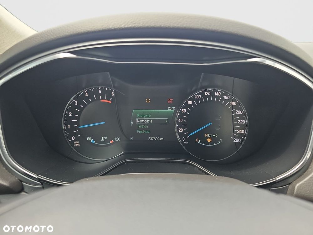 Ford Mondeo - 19