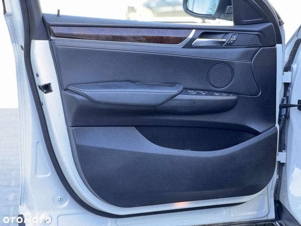 BMW X4 xDrive28i xLine - 14