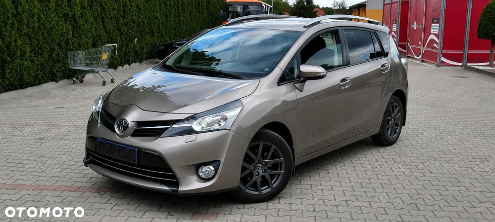 Toyota Verso 1.8 7-Sitzer Executive - 2