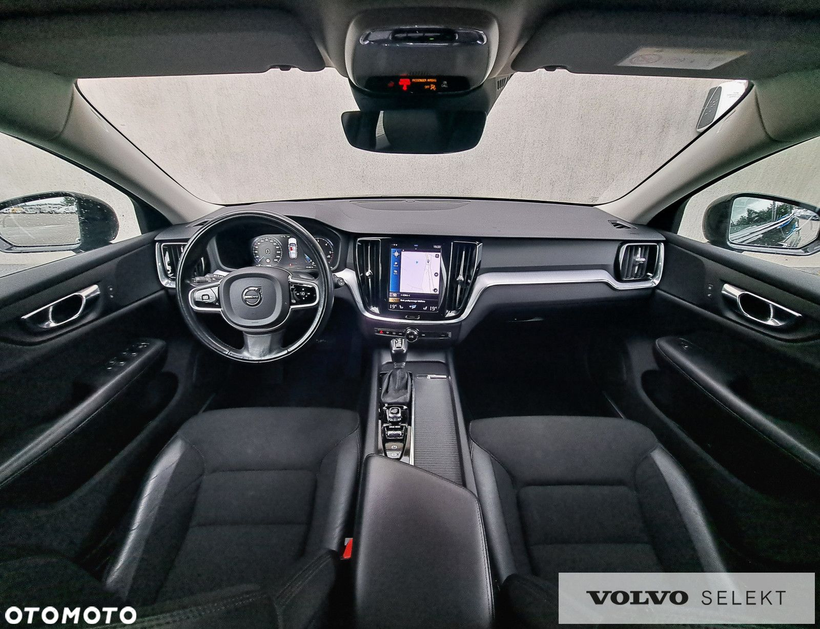 Volvo V60 Cross Country - 12