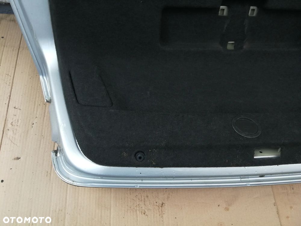 Passat B7 klapa bagażnika tył sedan LA7W - 15