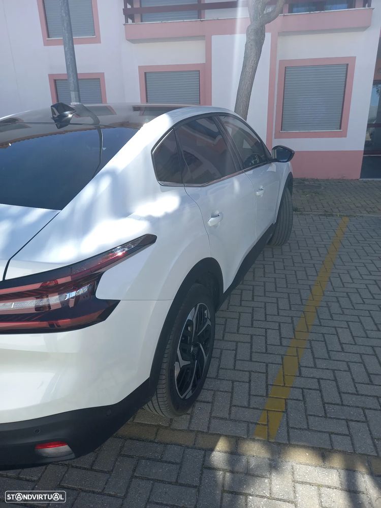 Citroën C4 X 1.2 PureTech Max EAT8 - 1