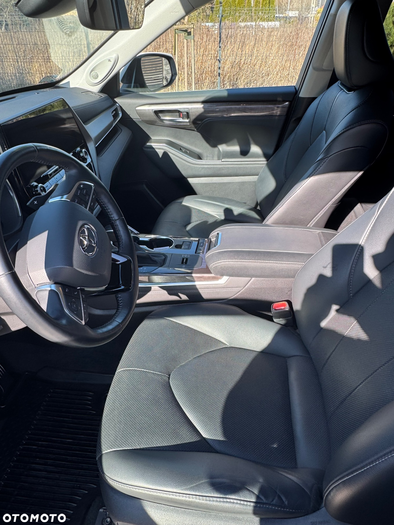 Toyota Highlander 2.5 Hybrid Executive - 10