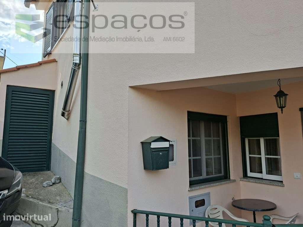 Moradia em Silvares com excelentes vistas para a Serra - Grande imagem: 4/60