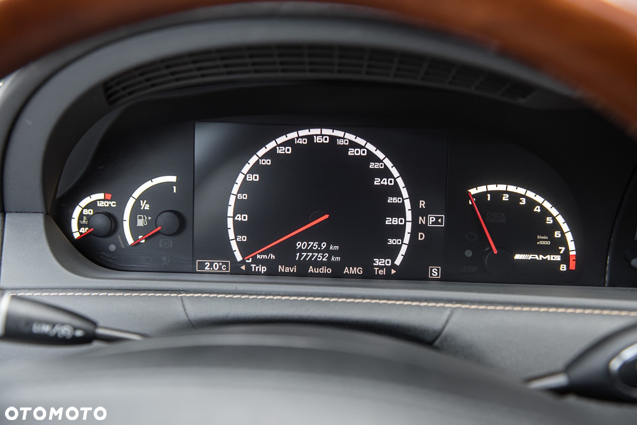 Mercedes-Benz CL 63 AMG 7G-TRONIC - 27