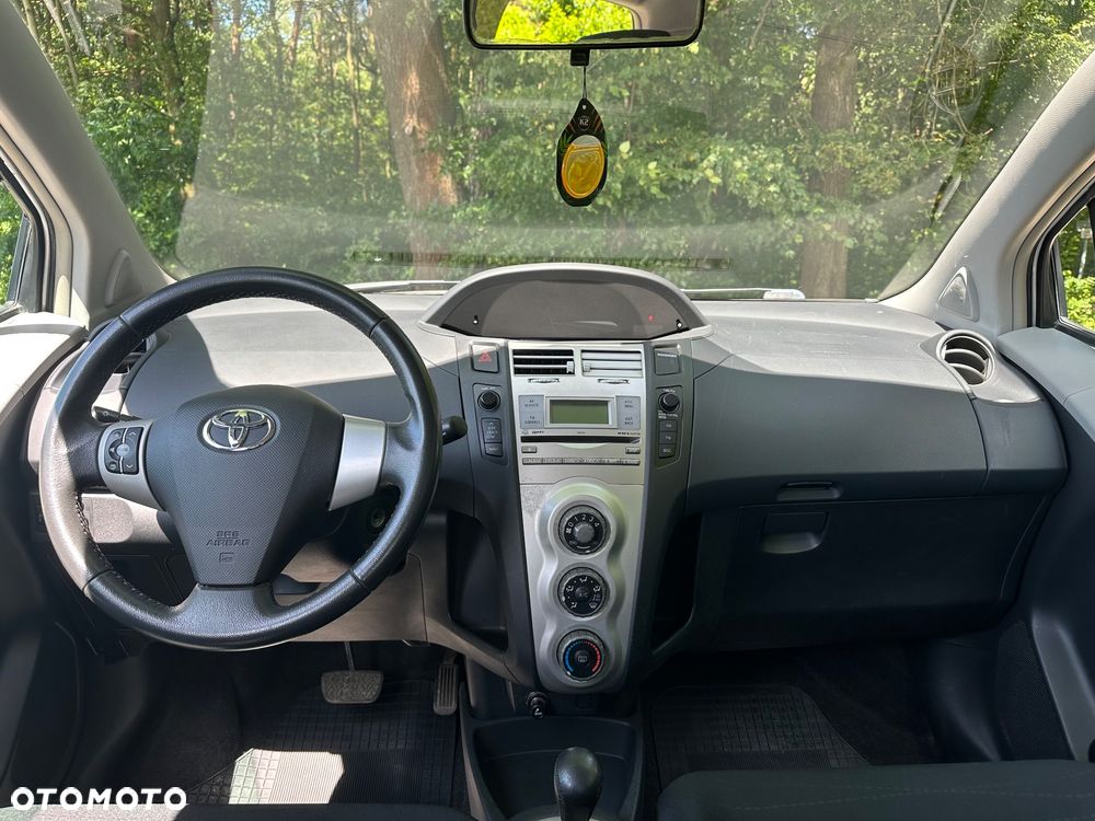 Toyota Yaris 1.3 Automatik Sol - 15