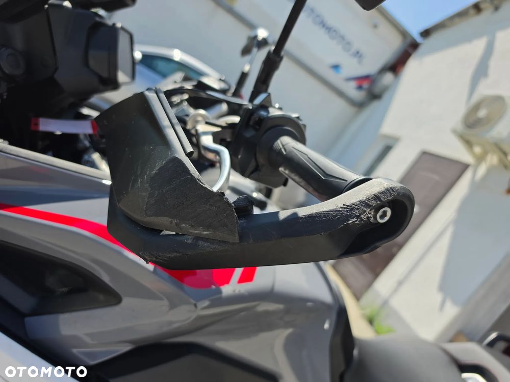 Yamaha Tracer - 34