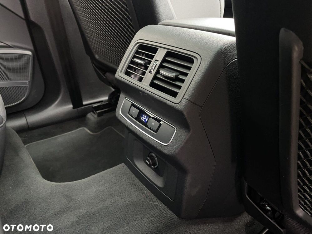 Audi Q5 Sportback 40 TDI mHEV Quattro S Line S tronic - 17