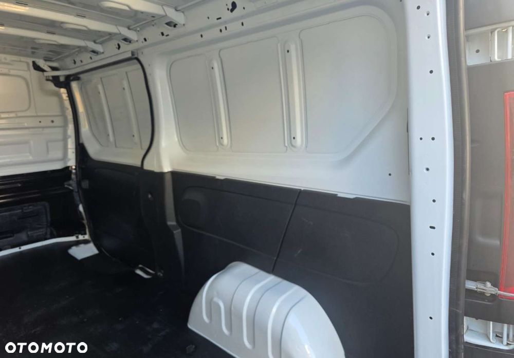 Renault Trafic - 27