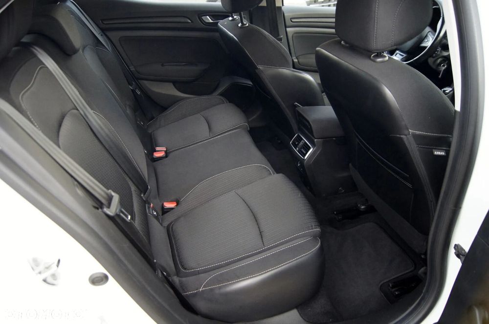 Renault Megane BLUE dCi 115 BUSINESS EDITION - 16