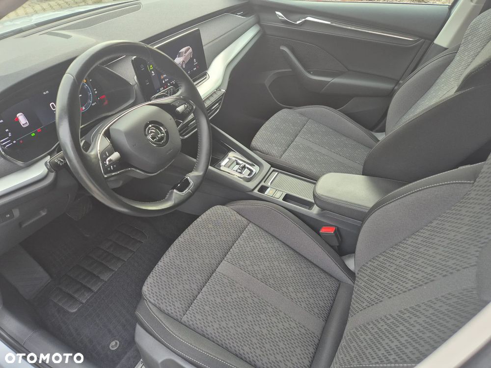 Skoda Octavia 2.0 TDI Style DSG - 17