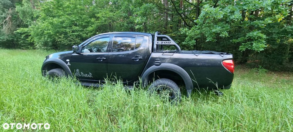Mitsubishi L200 2.5 DID DC Intense HP - 17