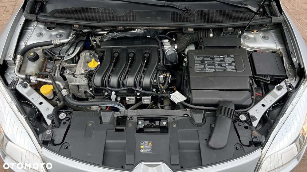 Renault Megane 1.6 16V 100 Expression - 33