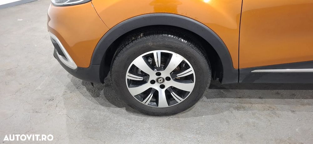 Renault Captur MHEV 140 Techno - 4