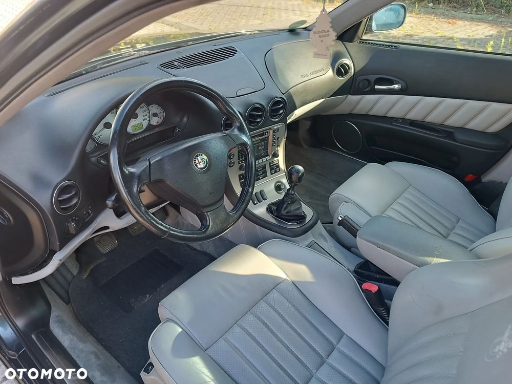 Alfa Romeo 166 2.5 V6 24v - 10