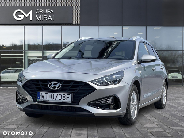 Hyundai i30 1.5 DPI Modern