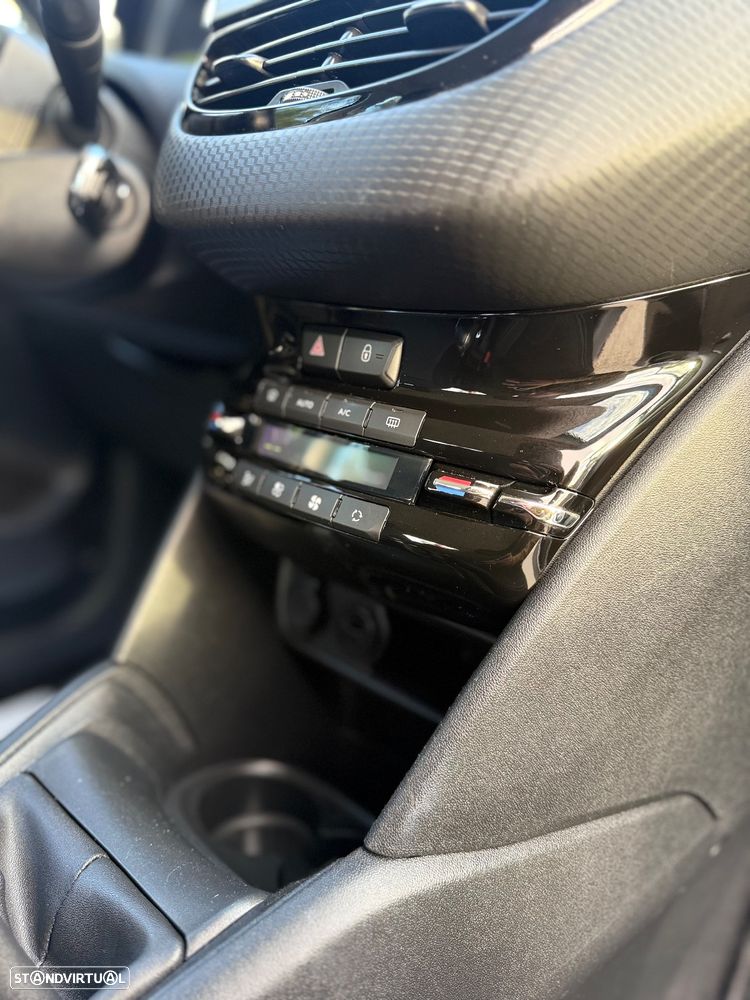 Peugeot 208 1.6 BlueHDi Allure - 18