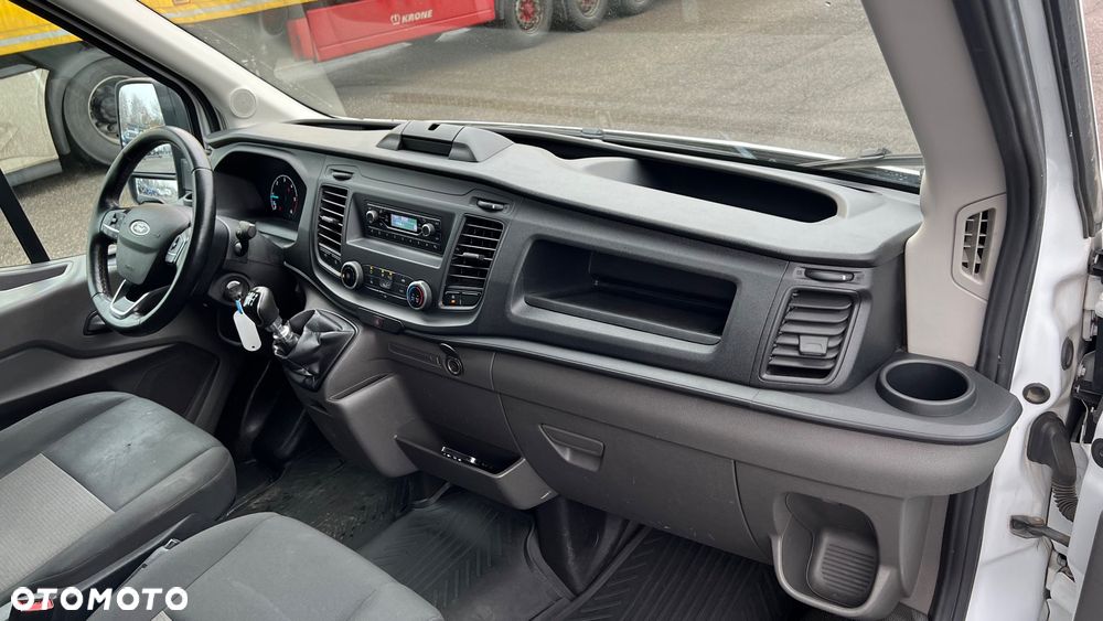 Ford Transit - 8