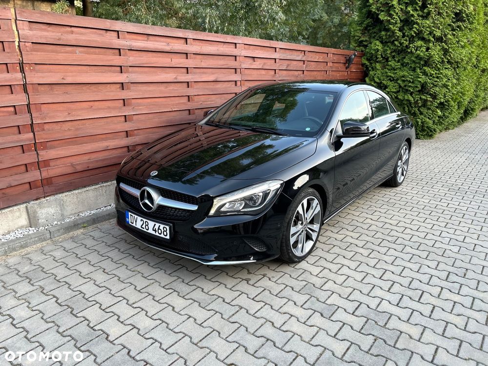 Mercedes-Benz CLA 200 - 18