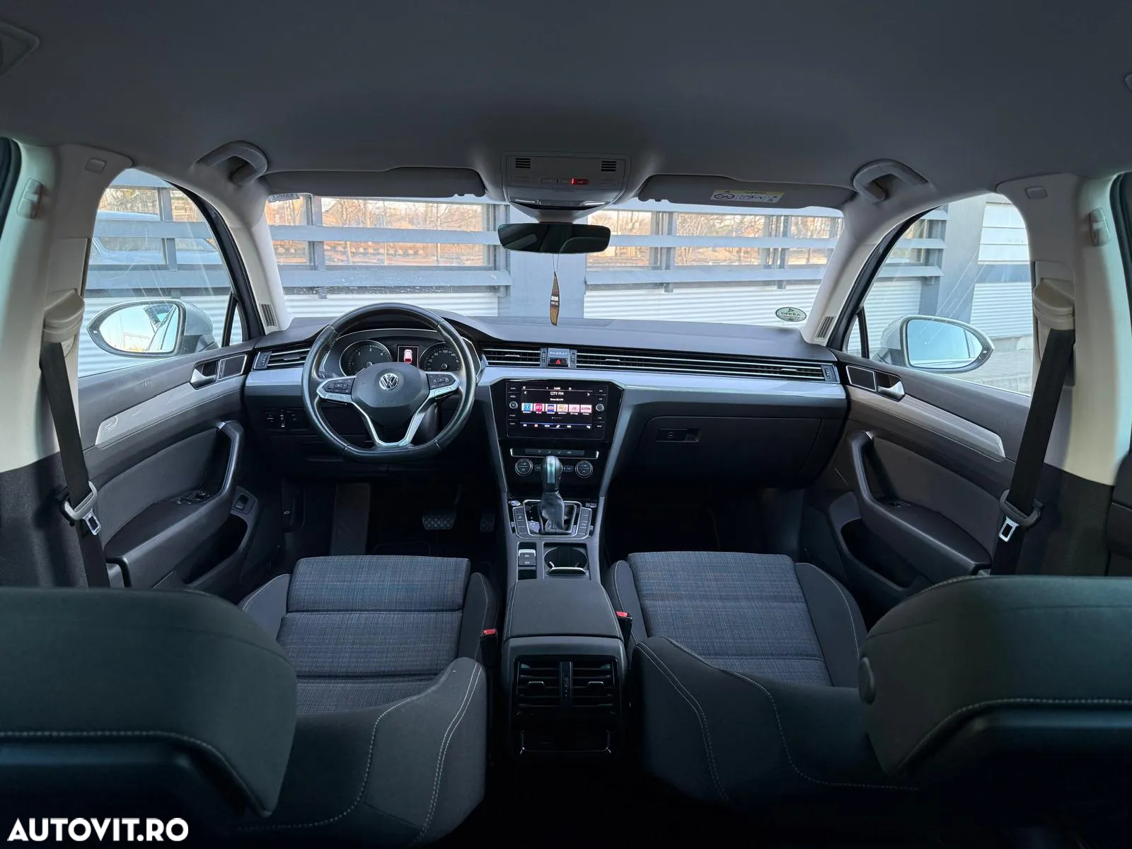 Volkswagen Passat Variant 2.0 TDI DSG Comfortline - 6