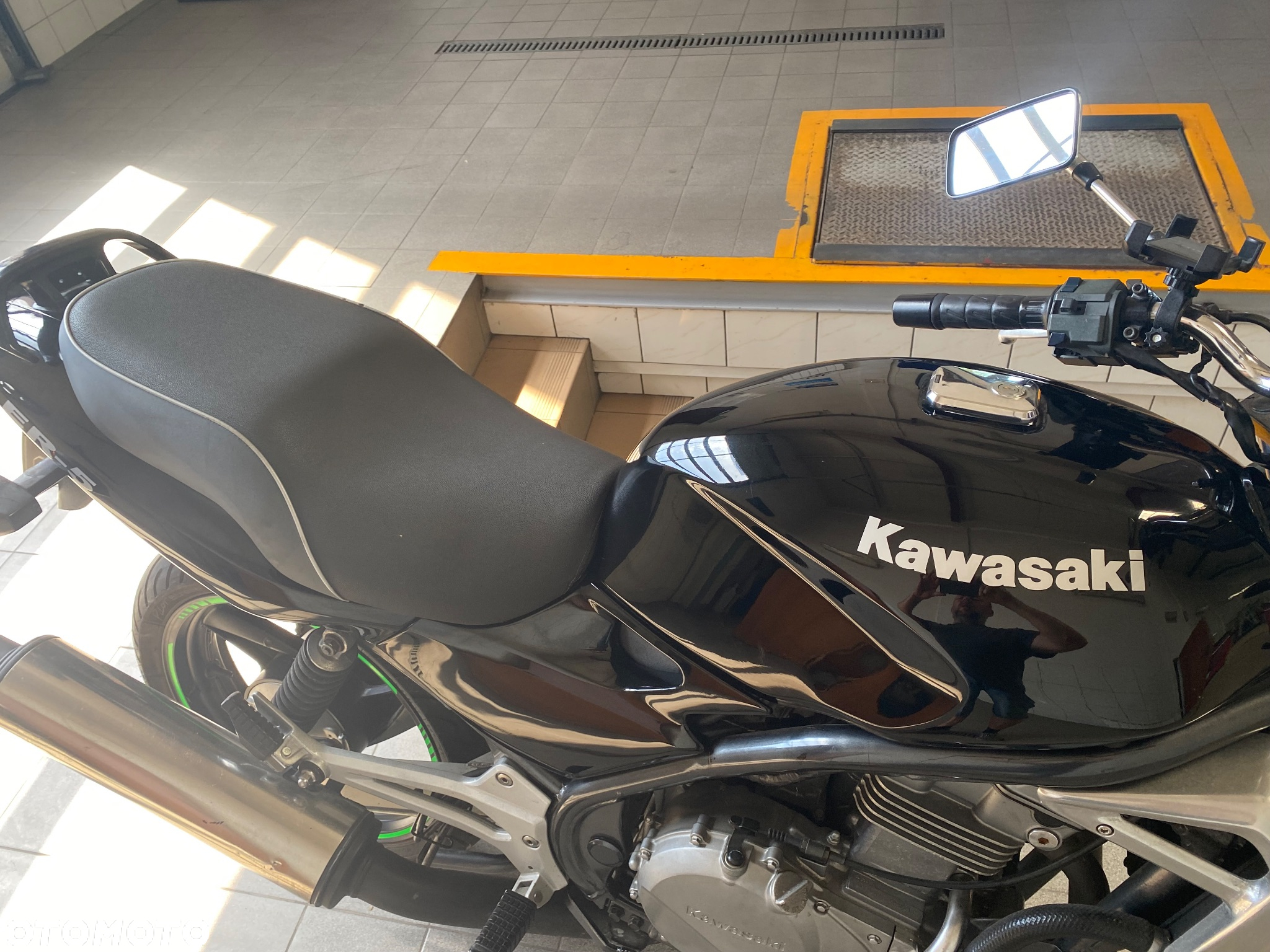 Kawasaki ER - 7