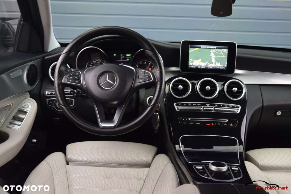 Mercedes-Benz Klasa C - 38