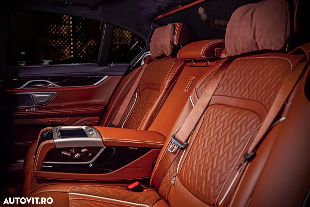 BMW Seria 7 740i - 16