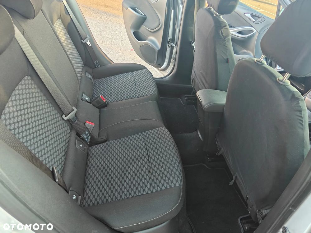 Opel Astra - 10