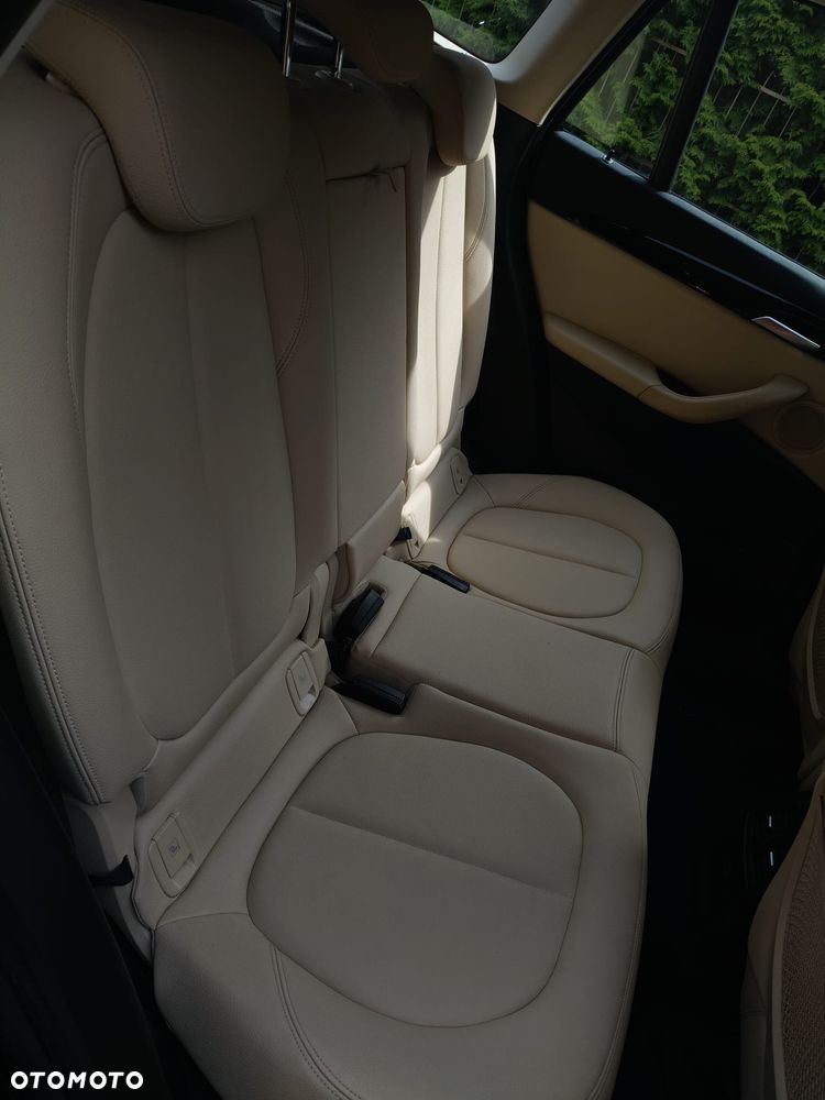 BMW X1 - 12