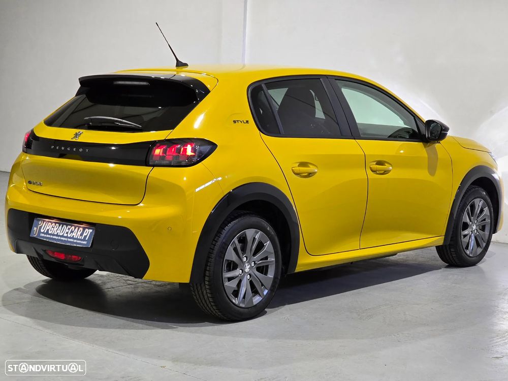 Peugeot e-208 50 kWh SE Style - 30
